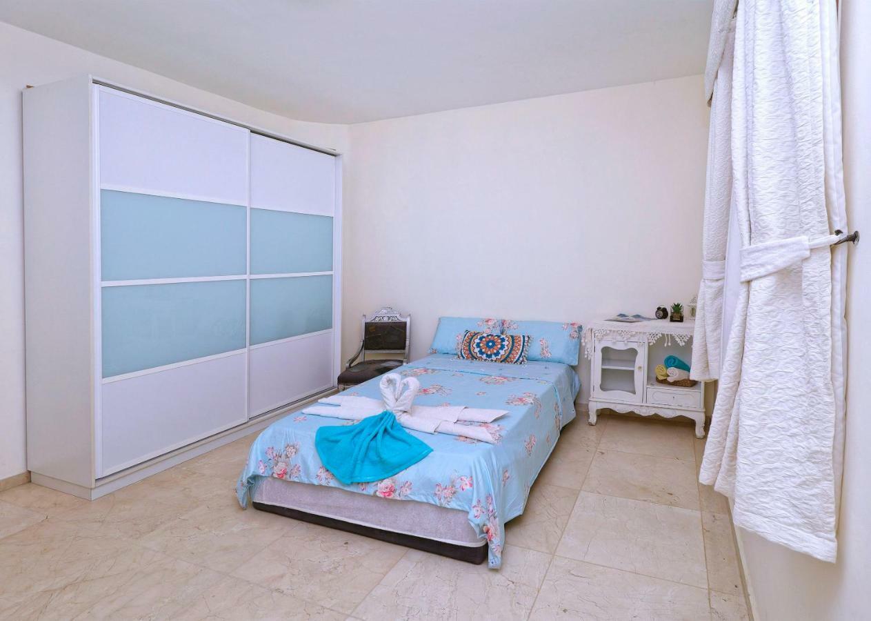 Armon Villa