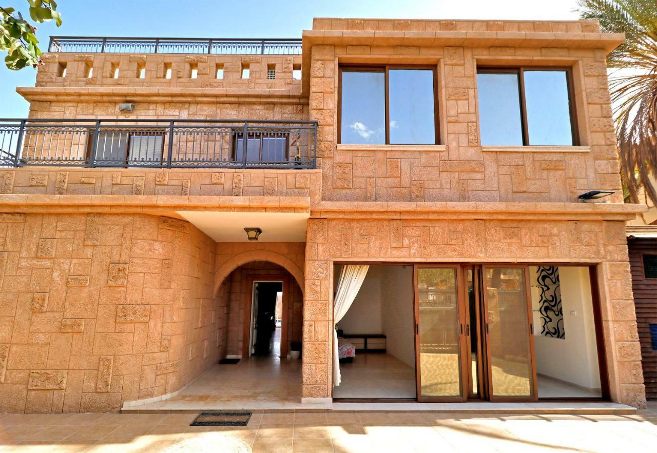 Armon Eilat