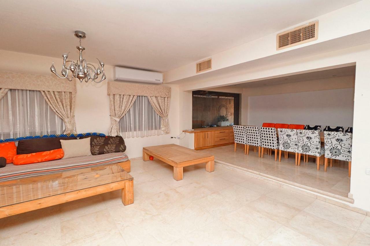 Armon Villa